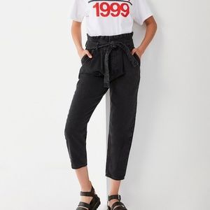 Im looking for these pants